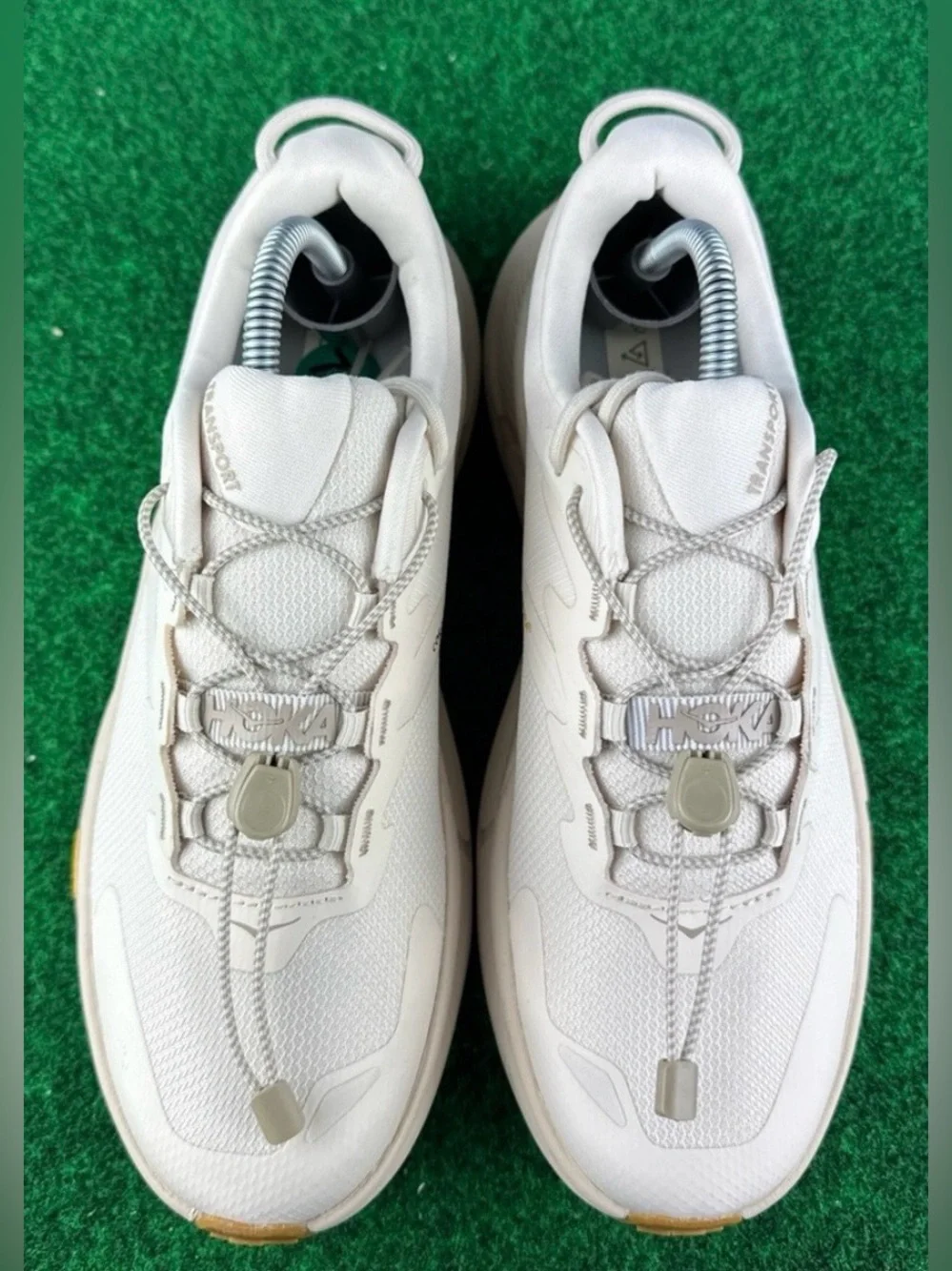NWT HOKA Transport, size 9.5